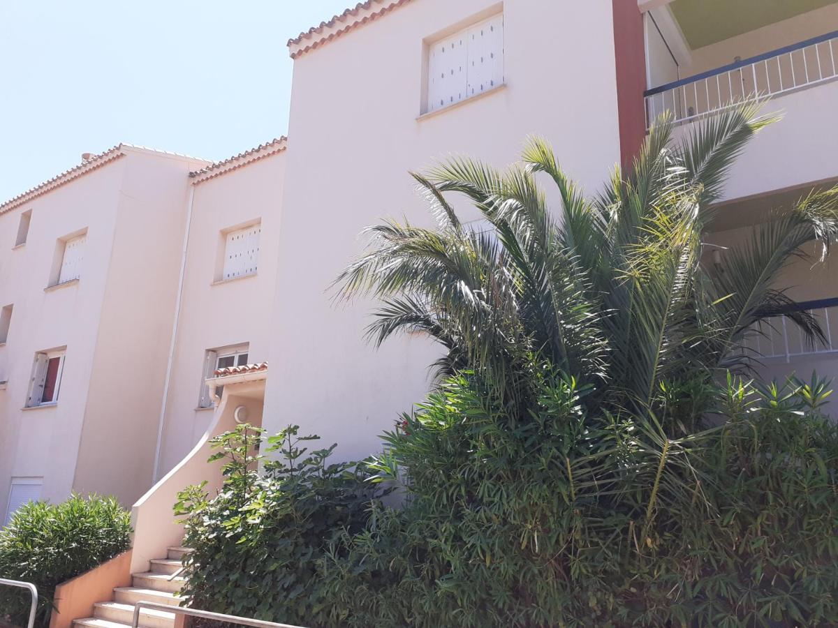 Bandol Nature Et Loisirs: Parking/ Piscine Eksteriør billede