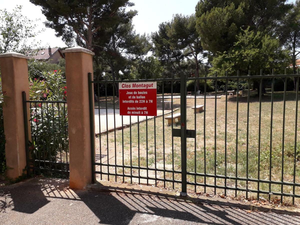 Bandol Nature Et Loisirs: Parking/ Piscine Eksteriør billede